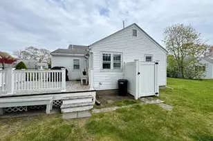 121 Sixth Ave, Barnstable, MA 02630 - Photo 14