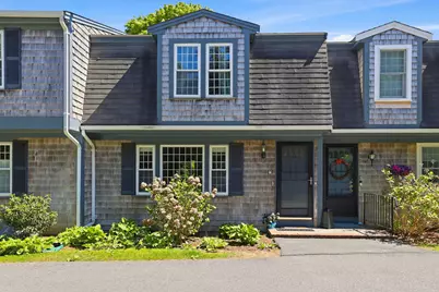 374 Davisville Road Unit #4, Falmouth, MA 02536 - Photo 2