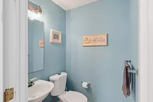 16 Hensche Ln, Provincetown, MA 02657 - Photo 12