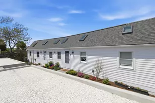 12 Lower County Rd, Dennis, MA 02639 - Photo 4