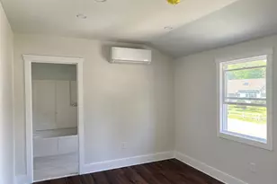 33 Pleasant St, Dennis, MA 02638 - Photo 8