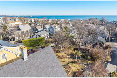 21 Mechanic Street, Provincetown, MA 02657 - Photo 4