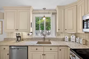 80 Roosevelt Rd, Barnstable, MA 02635 - Photo 18