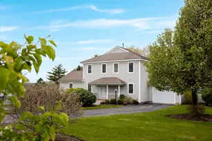 2 Beach Plum Ln U: E Ln, Bourne, MA 02532 - Photo 2