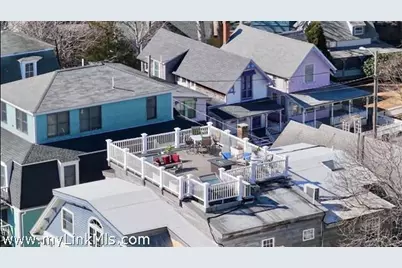 37 Circuit Avenue #UNIT 5, Oak Bluffs, MA 02557 - Photo 2