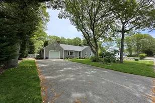38 Kings Row Dr, Dennis, MA 02641 - Photo 8