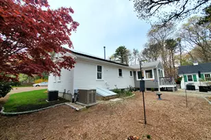52 Thayer St, Dennis, MA 02660 - Photo 18