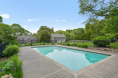 20 James Pond Way, West Tisbury, MA 02575 - Photo 4