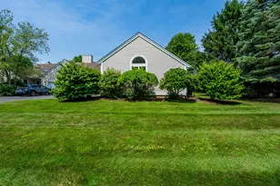 1 Woods Edge Ln, Mashpee, MA 02649 - Photo 2