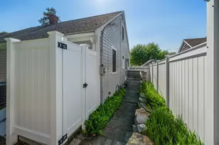 36 Myrtle Rd, Dennis, MA 02639 - Photo 30