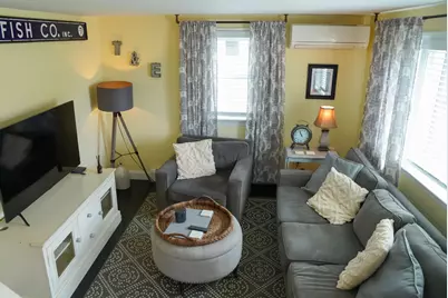 16 Dartmouth Street, Barnstable, MA 02601 - Photo 8