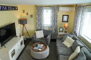 16 Dartmouth St, Barnstable, MA 02601 - Photo 8