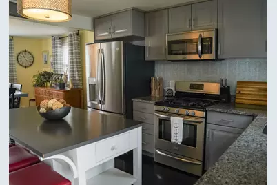 16 Dartmouth Street, Barnstable, MA 02601 - Photo 6