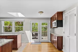 36 Portside Cir, Falmouth, MA 02536 - Photo 8