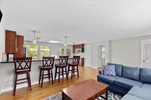 36 Portside Cir, Falmouth, MA 02536 - Photo 4