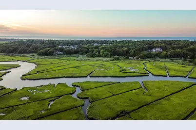 566 Massachusetts 6A, Sandwich, MA 02563 - Photo 1