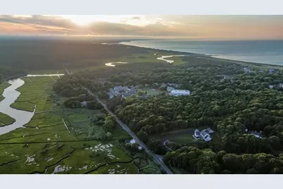 566 Massachusetts 6A, Sandwich, MA 02563 - Photo 8