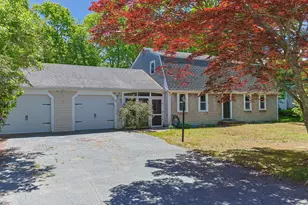 49 Powder Horn Way, Barnstable, MA 02632 - Photo 2
