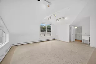 34 Conwell St, Provincetown, MA 02657 - Photo 16