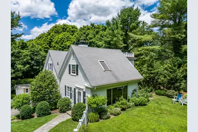 156 E Bay Road, Barnstable, MA 02655 - Photo 2