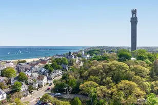 127 Bradford St, Provincetown, MA 02657 - Photo 22