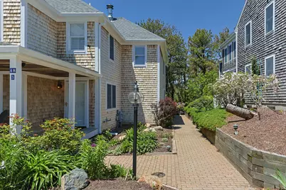 48 Harry Kemp Way #4, Provincetown, MA 02657 - Photo 2