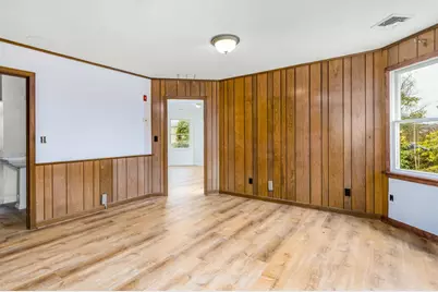 320 Gifford Street #UNITS 1-5, Falmouth, MA 02540 - Photo 8