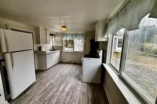 47 Winemack St, Oak Bluffs, MA 02557 - Photo 2