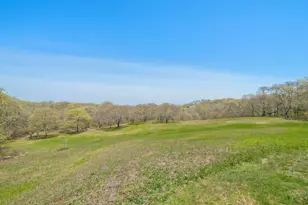 19 Locust Ln, Chilmark, MA 02535 - Photo 32