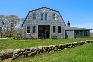 19 Locust Ln, Chilmark, MA 02535 - Photo 6