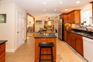 68 Front St, Oak Bluffs, MA 02557 - Photo 4
