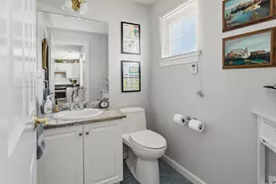 174 Queen St, Falmouth, MA 02540 - Photo 14