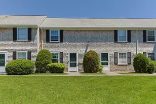 135 W Main St, Barnstable, MA 02601 - Photo 22