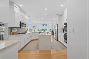 38 Equestrian Ln, Falmouth, MA 02536 - Photo 28