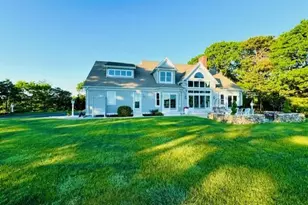 38 Equestrian Ln, Falmouth, MA 02536 - Photo 4