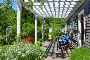 16 Frog Hollow, Tisbury, MA 02568 - Photo 4