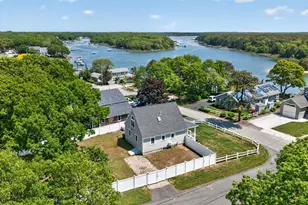 245 Edgewater Dr, Falmouth, MA 02536 - Photo 10