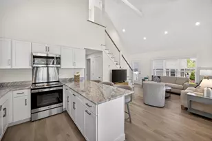245 Edgewater Dr, Falmouth, MA 02536 - Photo 20