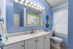 133 Edgewater Dr, Falmouth, MA 02536 - Photo 30