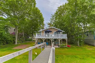 133 Edgewater Dr, Falmouth, MA 02536 - Photo 58