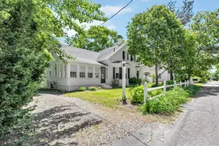 13 Silver St, Harwich, MA 02671 - Photo 4
