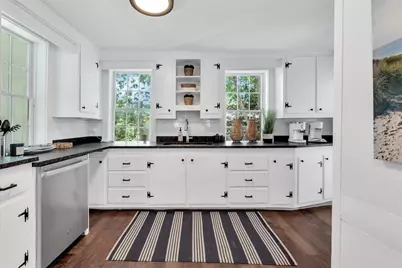 13 Silver Street, Harwich, MA 02671 - Photo 8