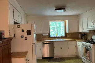 434 W Yarmouth Rd, Yarmouth, MA 02673 - Photo 8