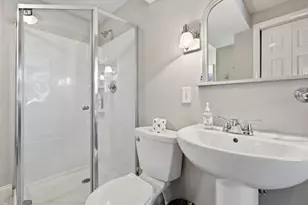 19 Maine Ave, Yarmouth, MA 02673 - Photo 28