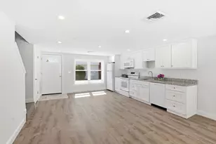 66 Pine Valley Dr, Falmouth, MA 02540 - Photo 4