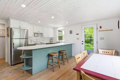 21 Town Hall Road, Truro, MA 02666 - Photo 10