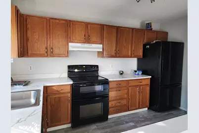 10 Roundhouse Road #UNIT 10, Bourne, MA 02532 - Photo 4