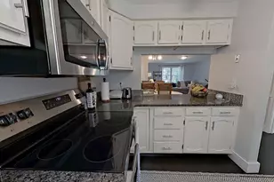 248 Camp St, Yarmouth, MA 02673 - Photo 16