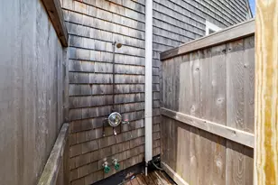 44 Pleasant St, Provincetown, MA 02657 - Photo 34