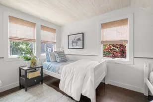 44 Pleasant St, Provincetown, MA 02657 - Photo 18